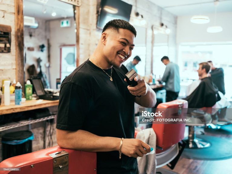 Barber Jobs in Canada with Visa Sponsorship 2025-Apply Now